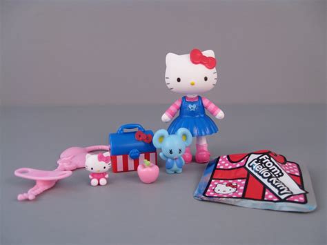 Hello Kitty Mini Dolls From Jada Toys And Blip Toys The Toy Box Philosopher