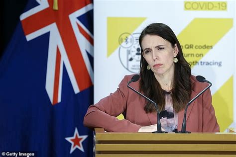 Jacinda Ardern Slams Sydneys Covid 19 Fight As What Not To Do In