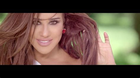 Najwa Karam Yekhreb Baytak [teaser Video] 2016 يخرب بيتك نجوى
