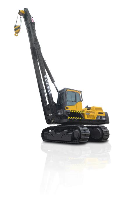 Volvo Pl4809d Rotating Pipelayer Lifts Productivity To New Heights