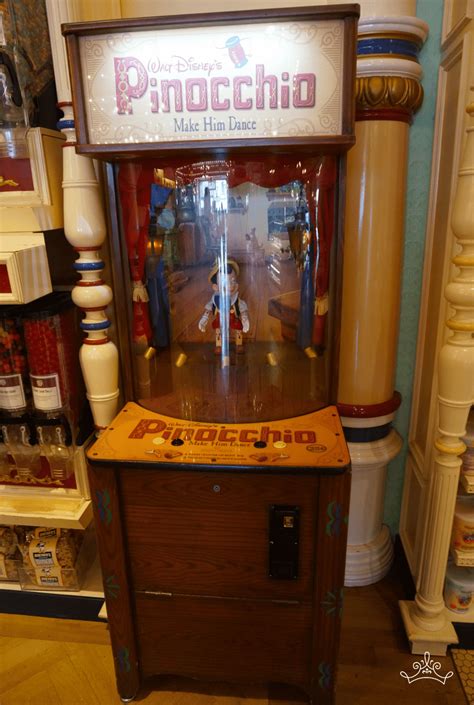 Main Street Usas Classic Penny Arcade Machines