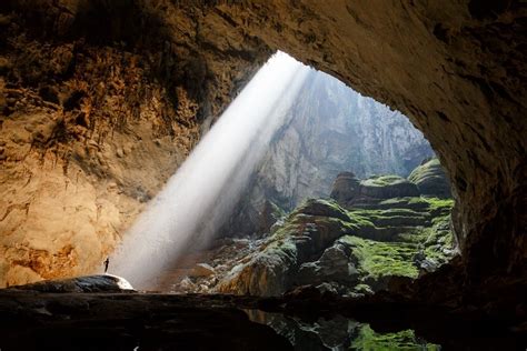 Cave Hang Son Doong Huge Sun Rays Rock Grass Nature Landscape