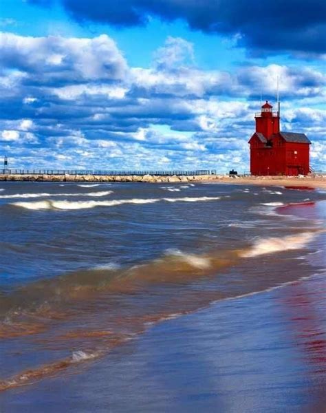 Holland Michigan Top 25 Things To Do My Michigan Beach And Michigan Travel Holland Michigan