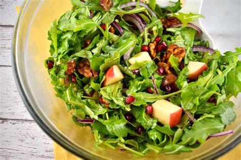 Pomegranate Apple And Date Salad Recipe Points Laaloosh