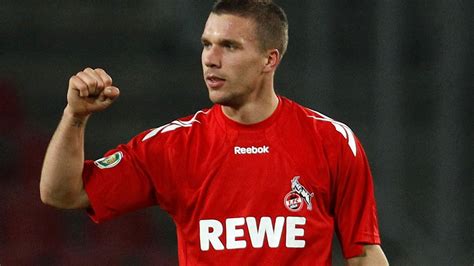Podolski Pen Lifts Cologne Eurosport