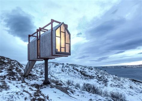 Wilderness Homes Designed To Survive Every Challenge