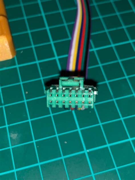 What is the name of this cable/connector - this is from the printhead ...