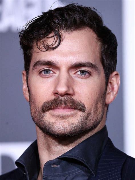 Henry cavill reveals superman's diet plan. Henry Cavill Reveals How He Grew His Excellent Mission: Impossible Moustache | Homens lindos ...