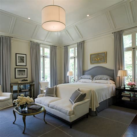 15 Classy And Elegant Traditional Bedroom Designs That Will Fit Any Home