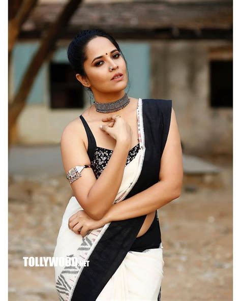 Anasuya Bharadwaj New Stills