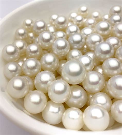 White South Sea Loose Pearls Aaa Round Semi Round 100 Natural Color