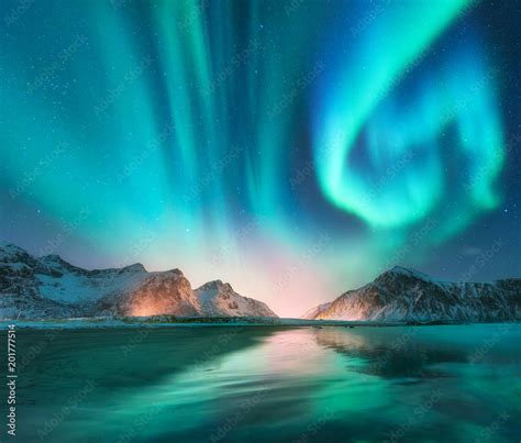 Fototapeta Turkusowy Miętowy Aurora Borealis In Lofoten Islands
