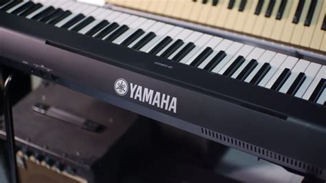 Yamaha Np 30 76 Key Piaggero Ultra Portable Digital Piano Hobbies
