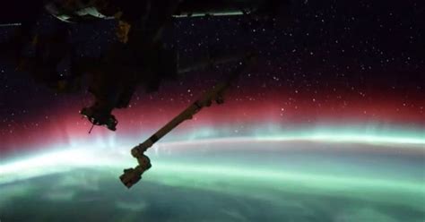 Nasa Astronaut Scott Kelly Captures Stunning Video Of Northern Lights