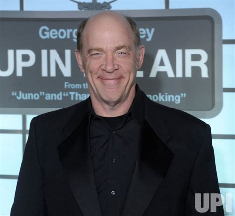 Photo Jk Simmons Attends The Up In The Air Premiere In Los Angeles
