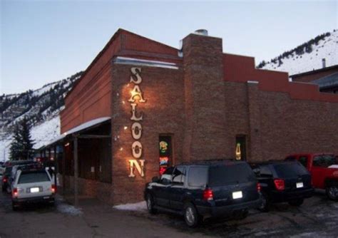 The Minturn Saloon Is One Of Colorados Oldest Restaurants