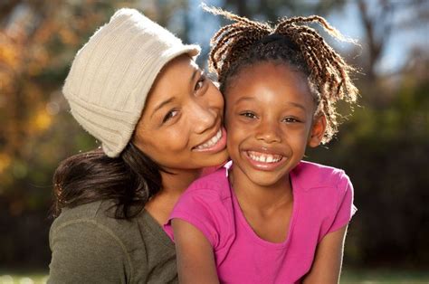 3 ways to strengthen a mother daughter bond mother daughter bonding mother daughter