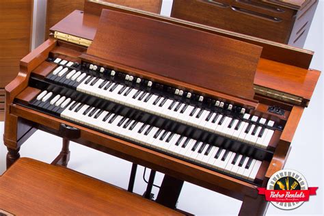 Hammond B 3 Organ And Leslie Speaker Stock Retro Rentals