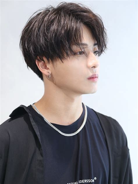 Click to see our products. 2wayセンターパート｜メンズ・髪型 - LIPPS 渋谷｜MENS HAIRSTYLE メンズ ヘアスタイル