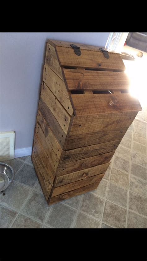 How to build a potato bin. Potato and onion box made From pallet wood | Wood pallet ...