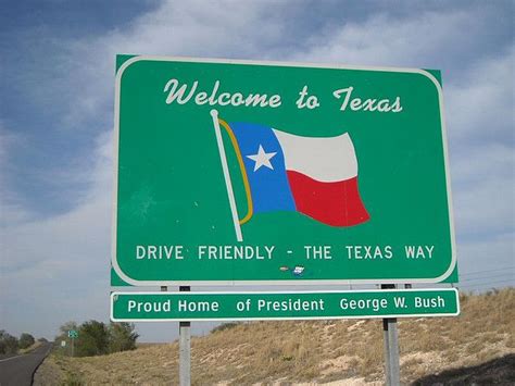 Welcome To Texas State Sign State Signs Vacation Hot Spots Travel