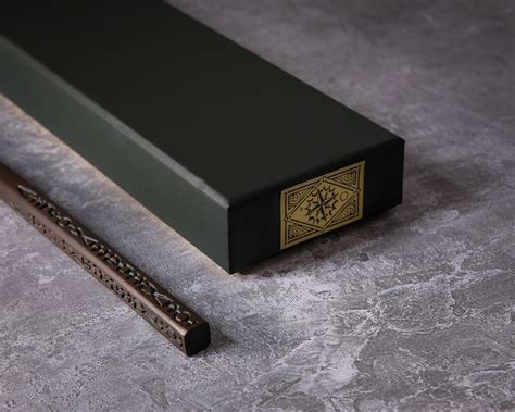 Die genaue machart des sirius black zauberstab replik ist bislang nicht bekannt. Sirius Black Zauberstab - Harry Potter - Elbenwald