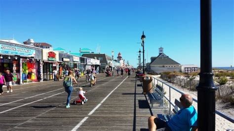 There are 137 movie theaters and 31 arthouse cinemas in the netherlands, with a total of ca. Ocean City Nj Movie Theater Boardwalk