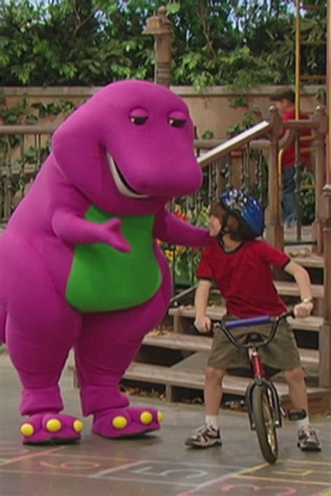 Watch Barney And Friends S11e16 The Shrinking Blankey The Awful Tooth