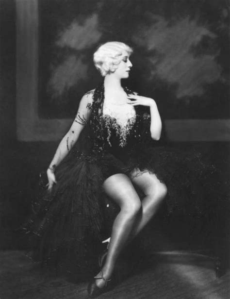 Ziegfeld Follies Dívky Které V Této Show účinkovaly Jsou Dodnes