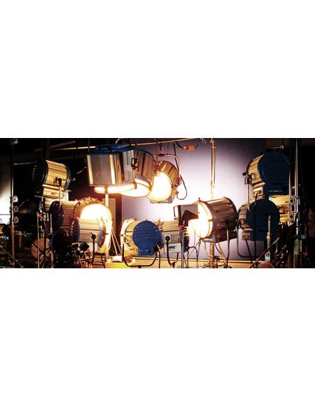 Arri Lampa Studio T24 Fresnel Reflektor 24000 W Wrota L182270b