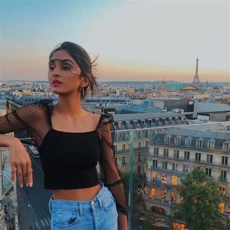 Meet javed jaffrey's beautiful daughter alaviaa jaffrey!for latest update on bollywood, like us on facebook : 11 Star Kids Who Are Studying Abroad And May Soon Debut In ...