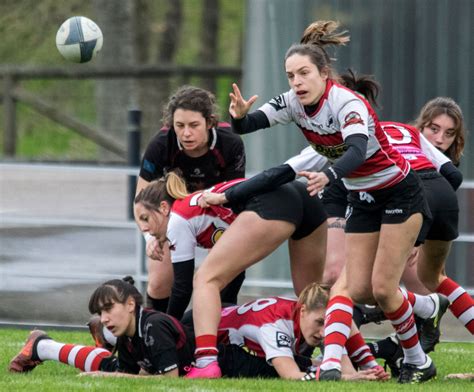 .rugby feminino em loulé e no geral.para o loulé as ferias souberam a pouco pois com a participação em alguns torneios de beach rugby as atletas do loulé só conseguir 2 semaninas de. Rugby Femenino | Rugby femenino, Rugby, Fotos