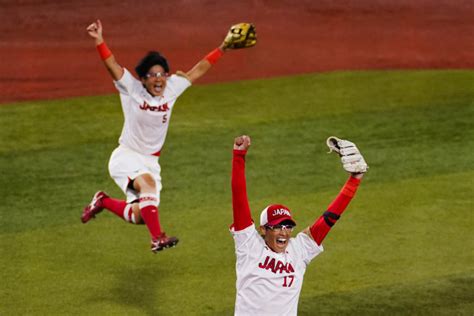 Japan Wins Softball Gold Defeats Us 2 0 In Olympics Rematch