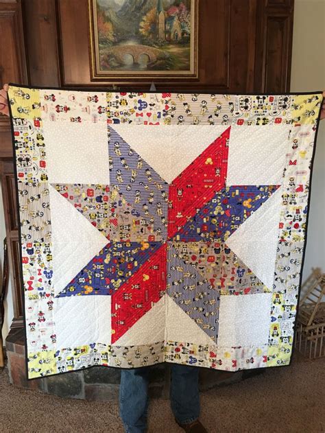Large Star Quilt Made From 10 Squares Caminos De Mesa