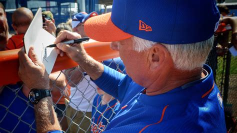 Terry Collins Resigns As Mets Manager Will Take Front Office Role