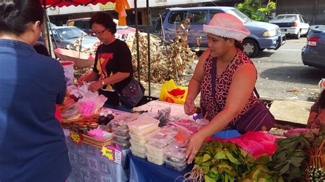 If you are a fan of sale items especially food. DAUS REDSCARZ: Pasar Borneo Seri Kembangan