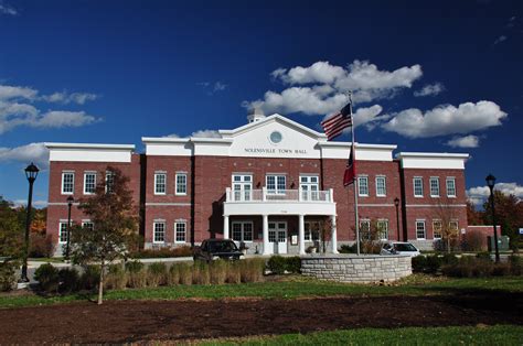 Located near nashville, lawrenceburg has a handful of stores, shops, restaurants and fairs where. Nolensville Funeral Homes, funeral services & flowers in ...