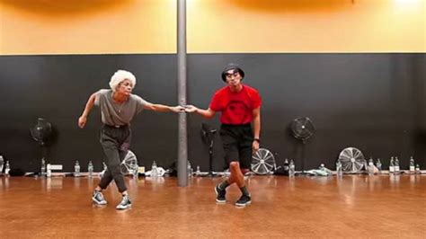 Dieses ältere Tanzpaar verblüfft das Publikum