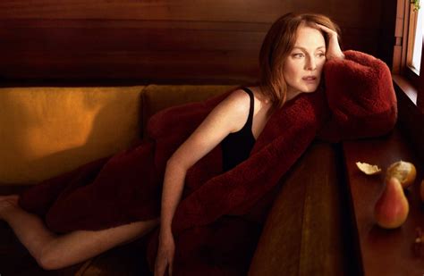Julianne Moore Questions Why Being Sexy Should Have An Age Limit — The