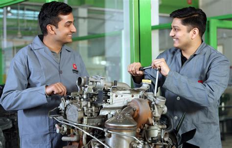 How To Become A Mechanical Engineer Chitkara University Indcareer News