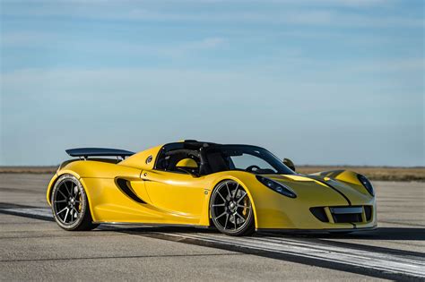 Hennessey Venom Gt Spyder Sets New Top Speed Record Automobile Magazine