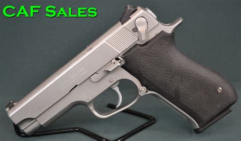 Smith And Wesson Model 1066 10mm Cal Semi Auto Pistol For Sale At