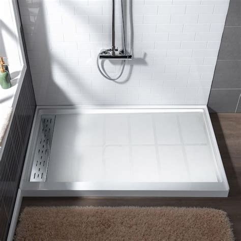 Woodbridge Krasik 48 In L X 32 In W Alcove Solid Surface Shower Pan