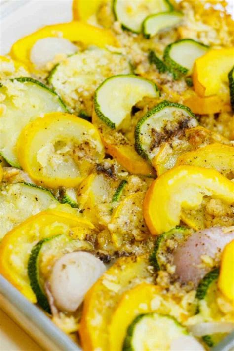 Easy Summer Squash Casserole Recipemagik