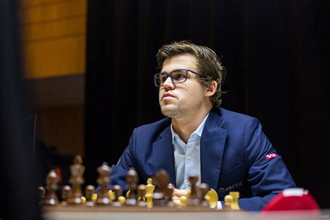Gm Magnus Carlsen Top 10 Huyền Thoại Cờ Vua Thế Giới Cờ Vua Cao Cấp