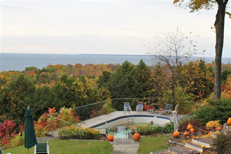 Egg Harbor Lodge In Door County Living Audaciously