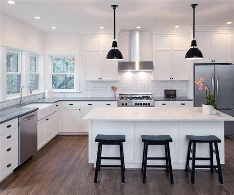 Recessed lights are a popular choice for new construction and home allow your kitchen lighting to make a statement. 7 Best Kitchen Lighting Fixtures | Green Bay Custom Cabinets