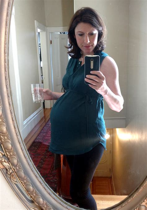 Thoughts On Being 40 Weeks Pregnant Emilystyle