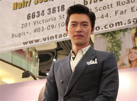 Jul 09, 2021 · hyun bin is in a relationship. Spotlight Hyun Bin Receives a Marriage Proposal From Fan ...