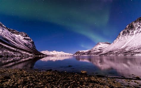 Fonds Décran La Norvège Les Aurores Boréales Lhiver La Nuit